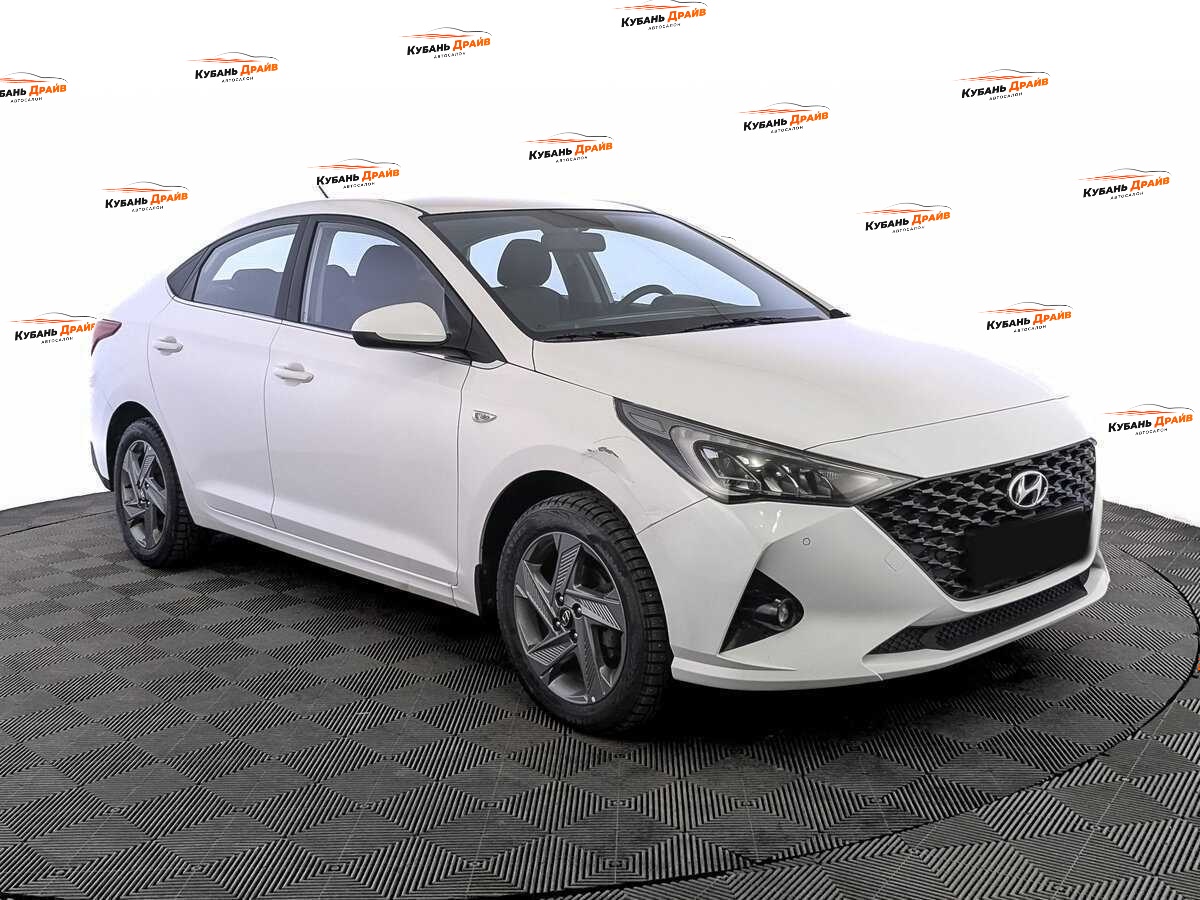 Hyundai Solaris 2021 года с пробегом. Фото: #2