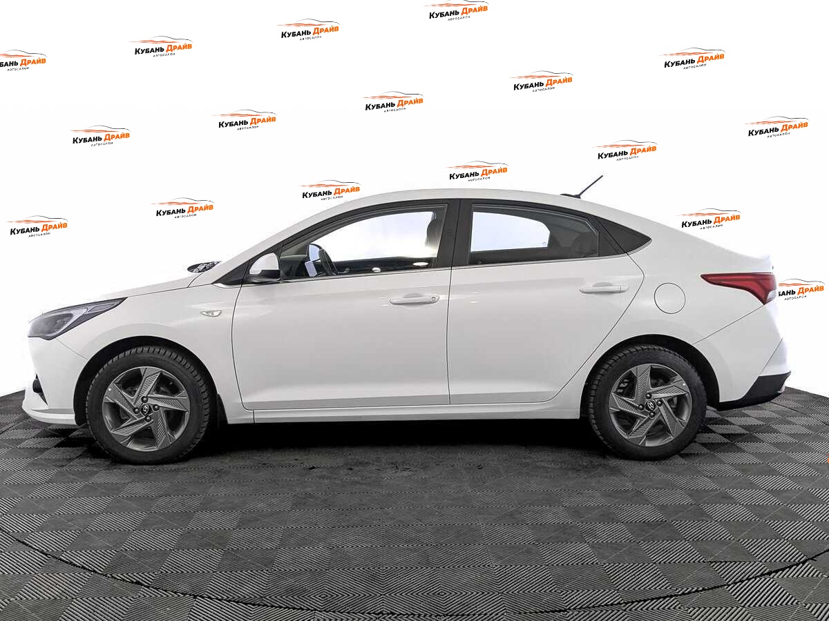 Hyundai Solaris 2021 года с пробегом. Фото: #7