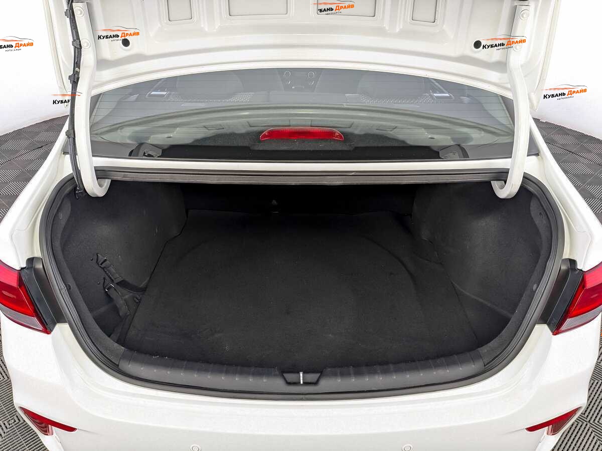 Kia Rio 2019 года с пробегом. Фото: #9