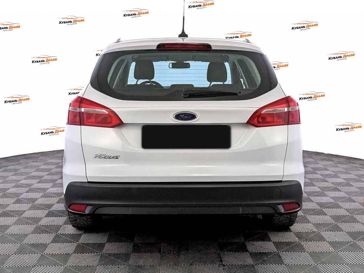 Ford Focus 2019 года с пробегом. Фото: #5