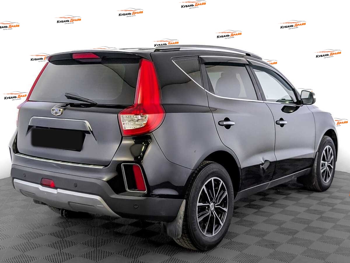 Geely Emgrand X7 2018 года с пробегом. Фото: #4