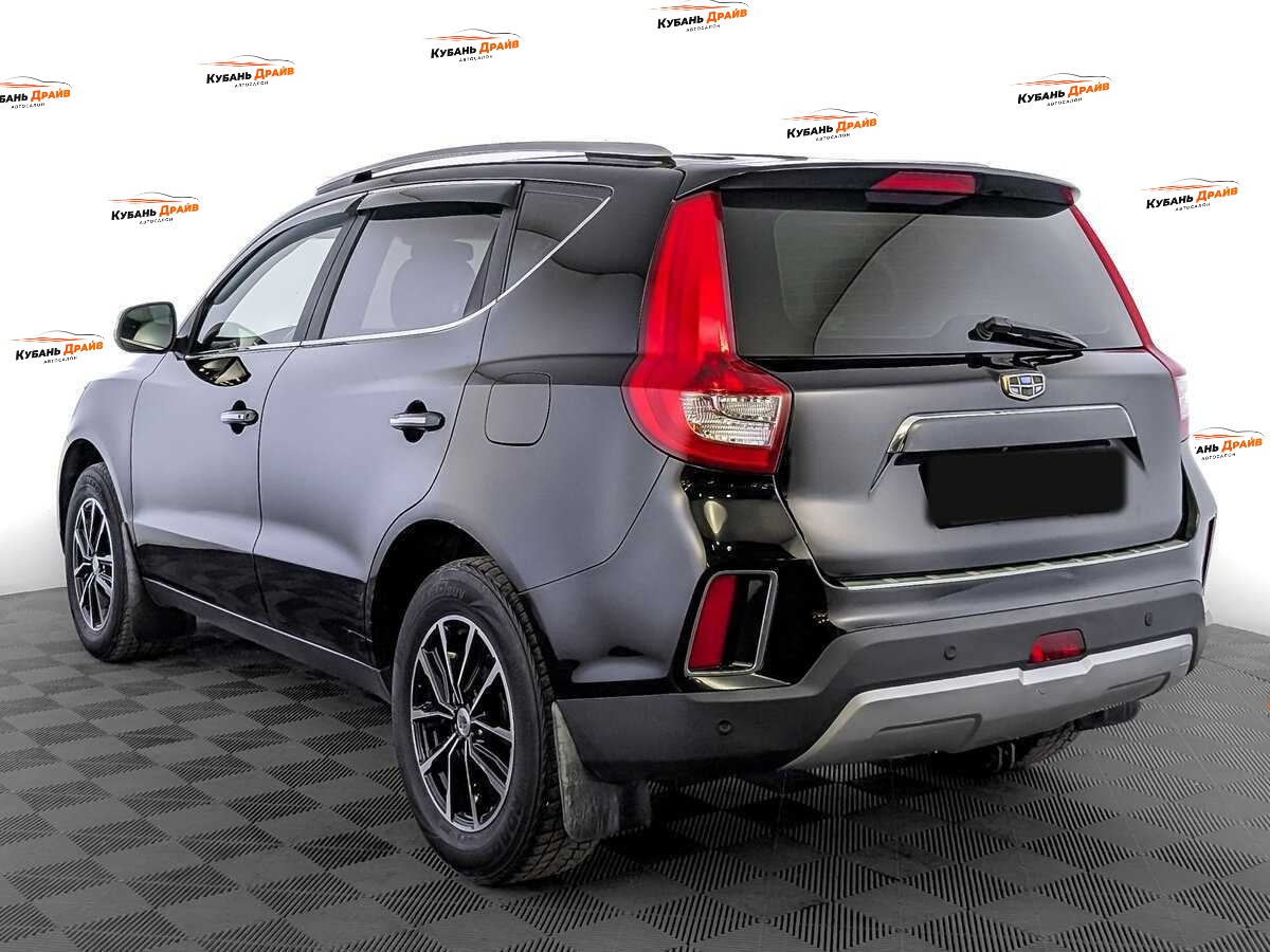 Geely Emgrand X7 2018 года с пробегом. Фото: #6