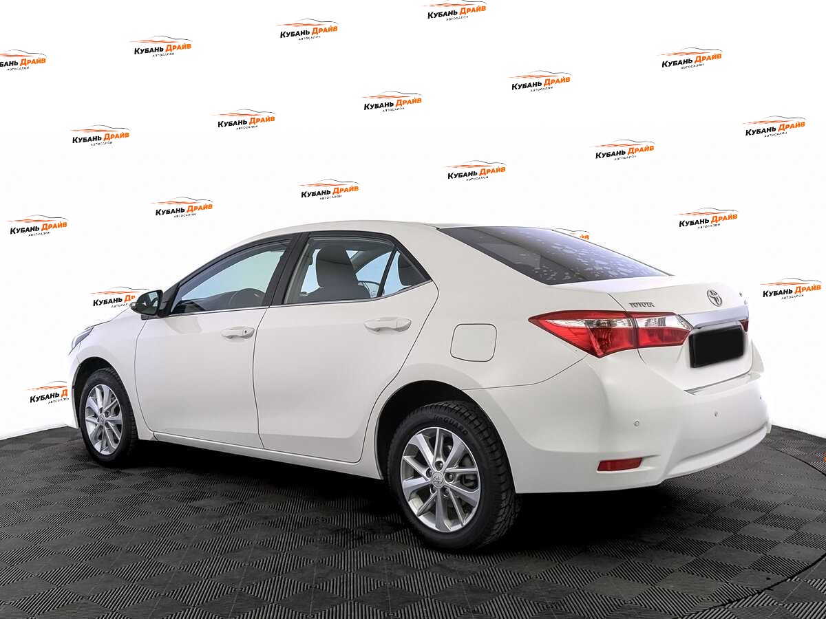 Toyota Corolla 2014 года с пробегом. Фото: #6