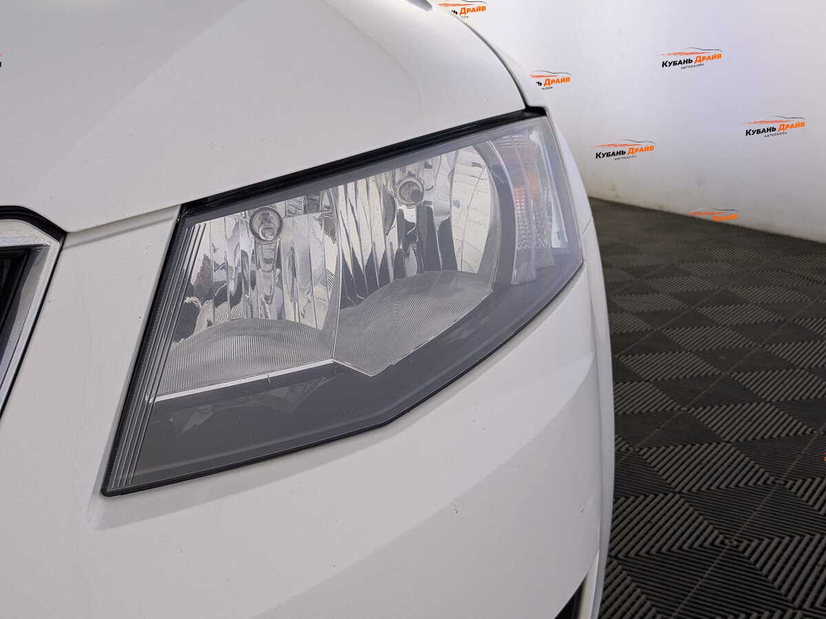 Skoda Octavia 2016 года с пробегом. Фото: #10