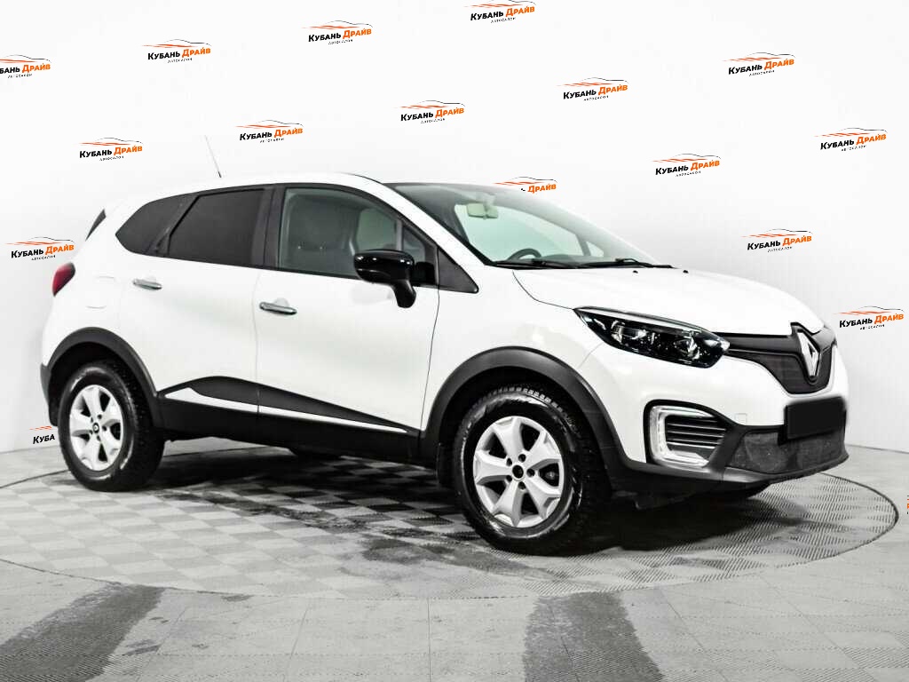 Renault Kaptur 2017 года с пробегом. Фото: #2
