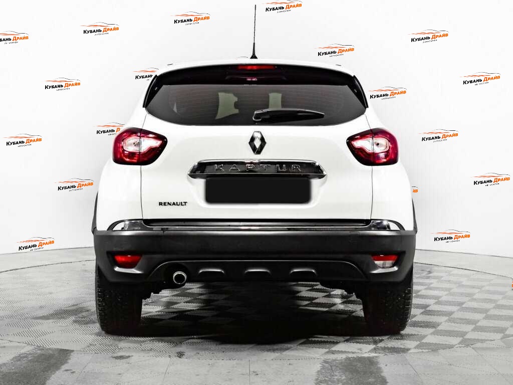 Renault Kaptur 2017 года с пробегом. Фото: #5