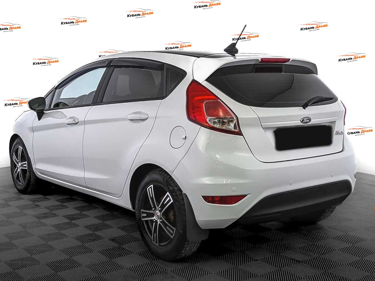 Ford Fiesta 2017 года с пробегом. Фото: #6