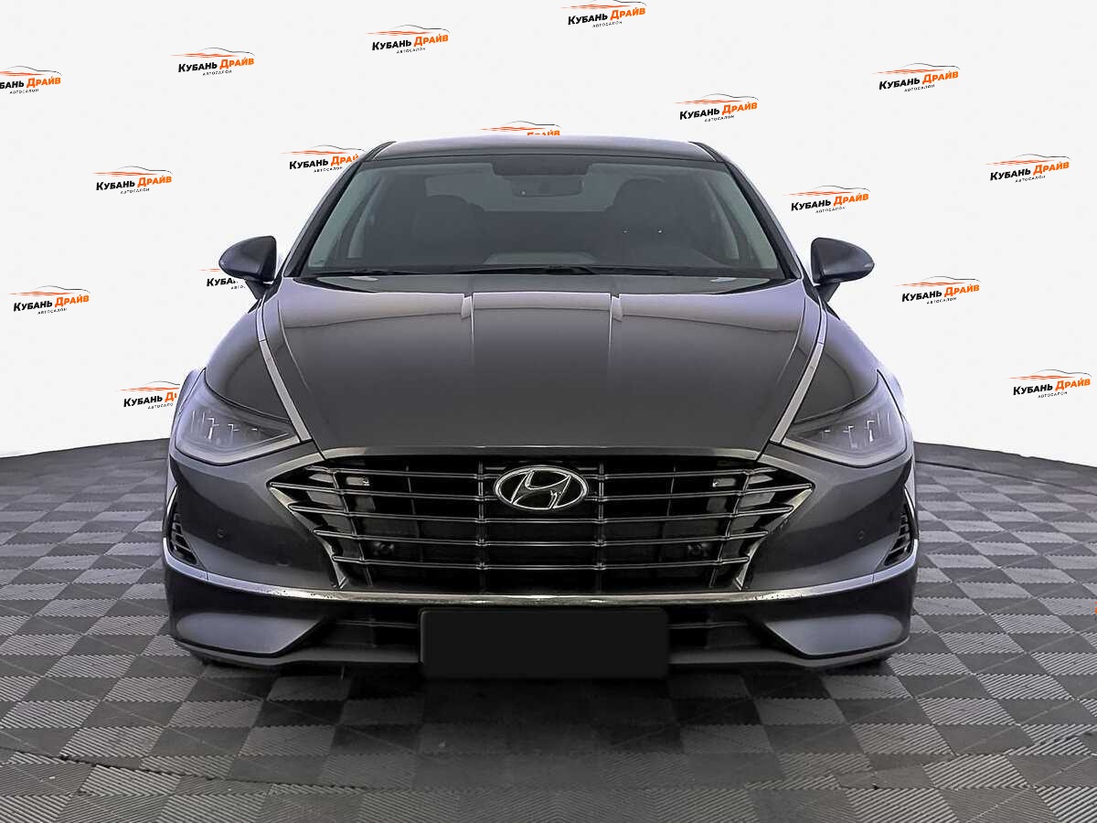Hyundai Sonata 2022 года с пробегом. Фото: #1