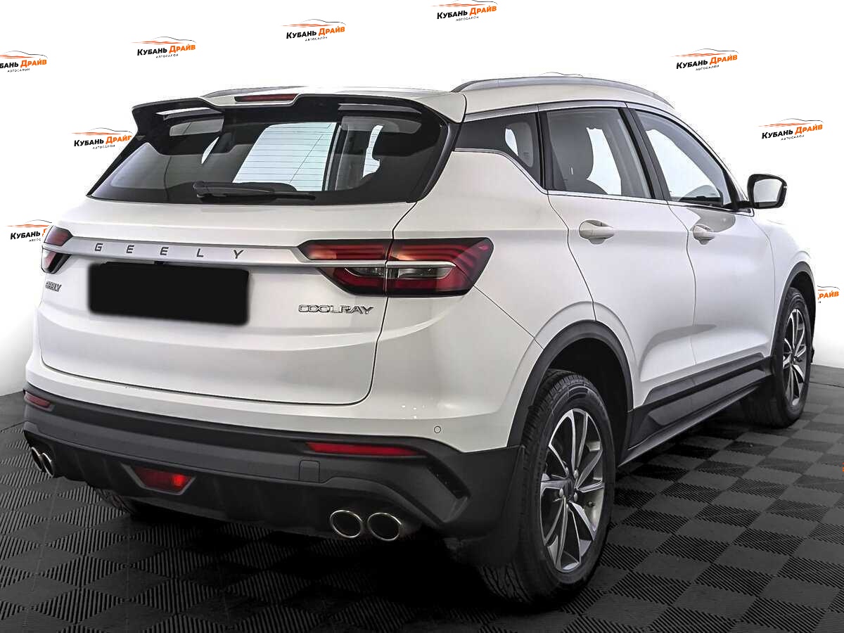 Geely Coolray 2023 года с пробегом. Фото: #4
