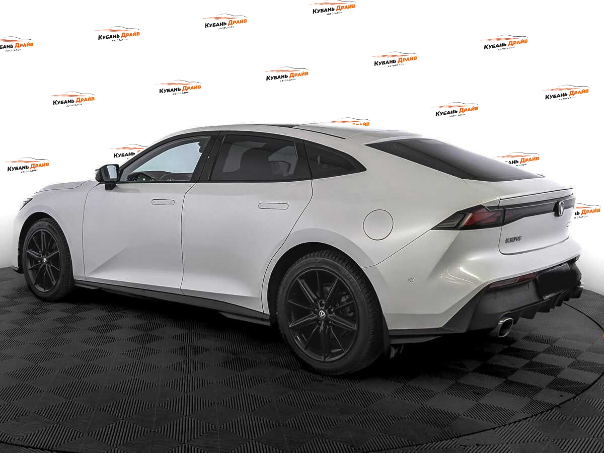 Changan UNI-V 2023 года с пробегом. Фото: #6