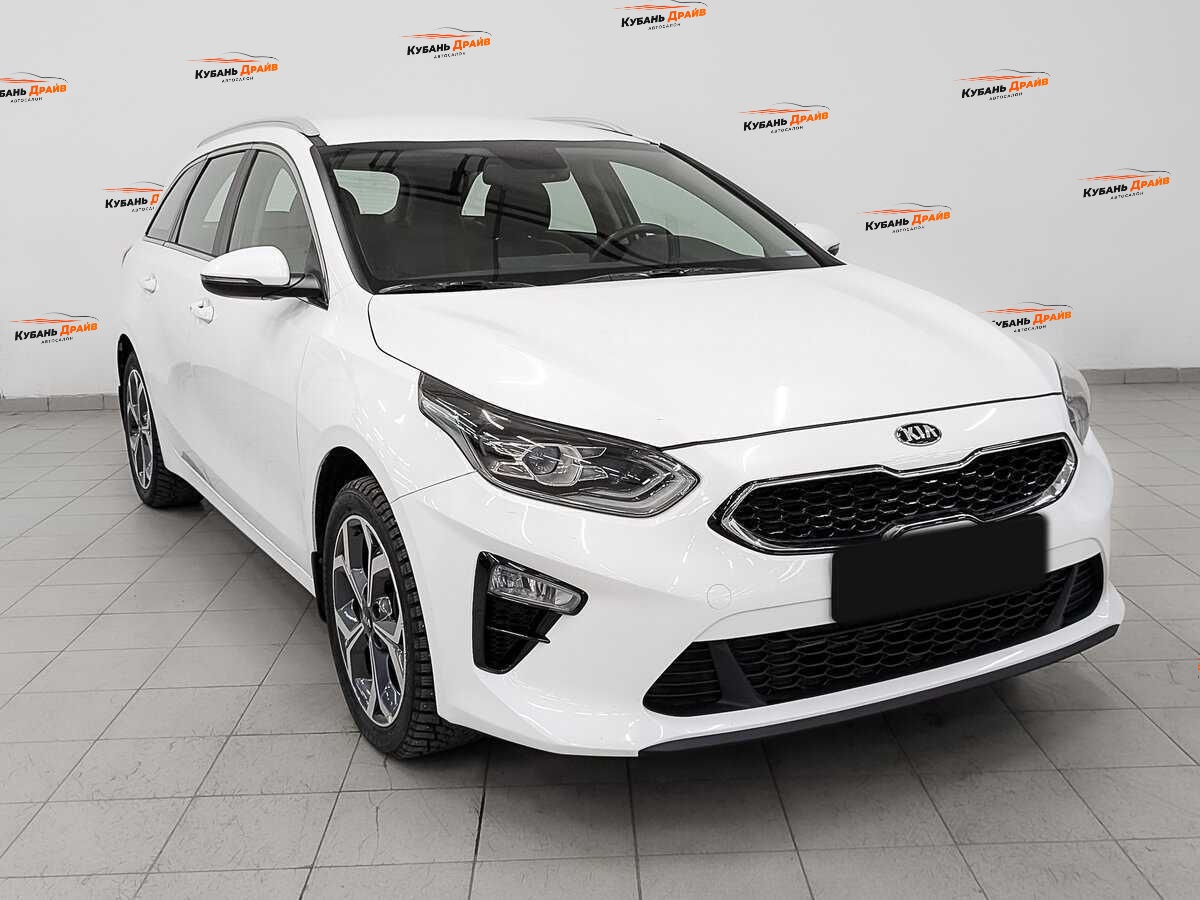 Kia Ceed 2021 года с пробегом. Фото: #2