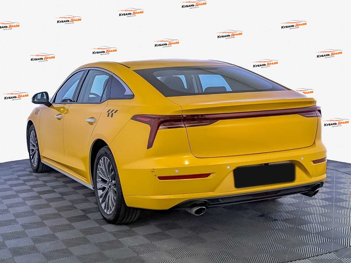 FAW Bestune B70 2023 года с пробегом. Фото: #6