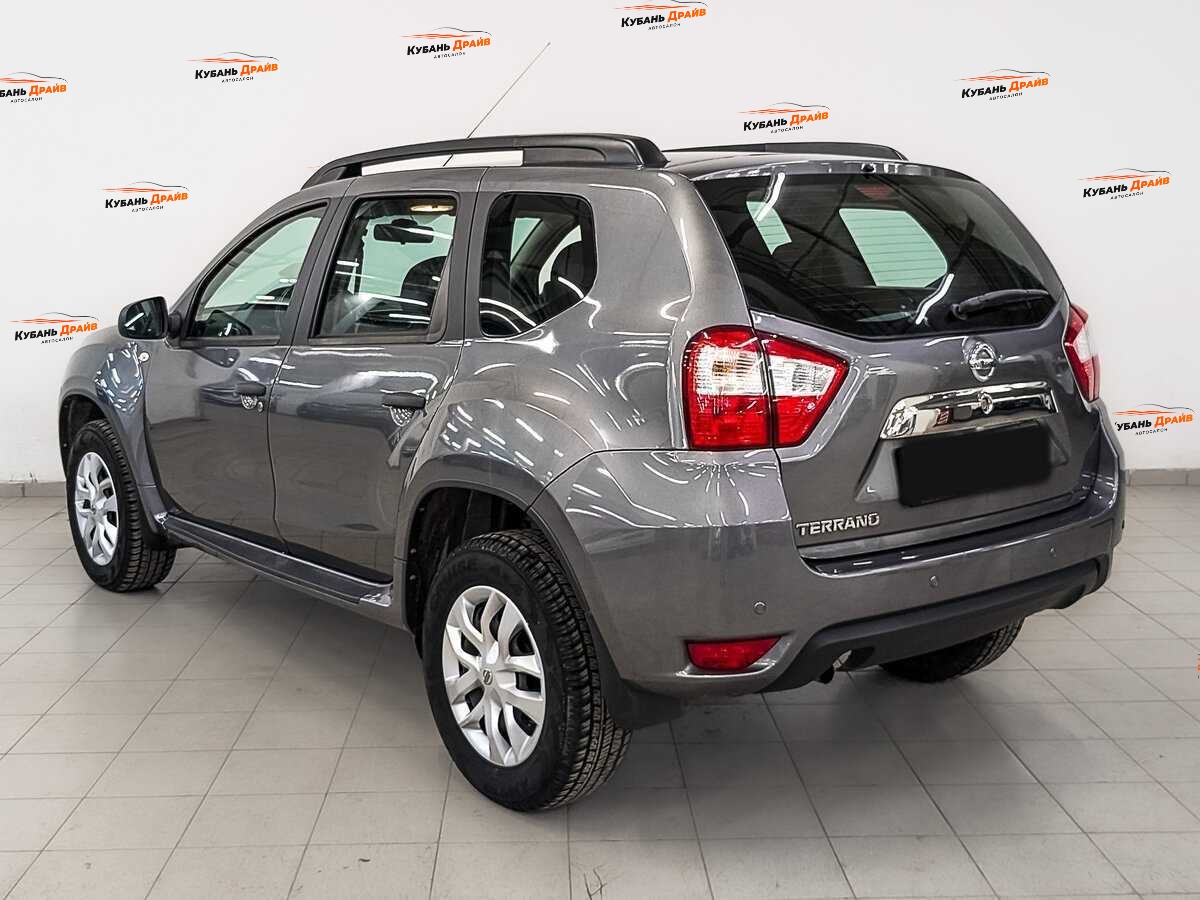 Nissan Terrano 2015 года с пробегом. Фото: #6