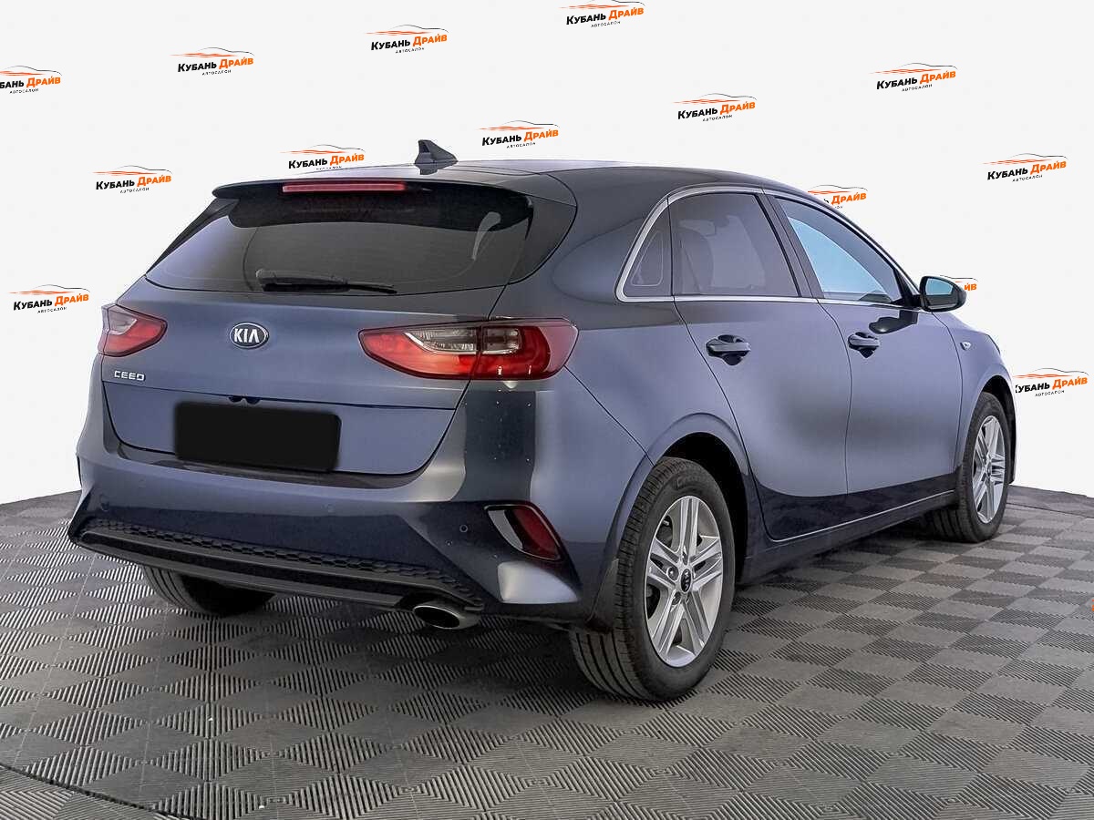Kia Ceed 2020 года с пробегом. Фото: #4