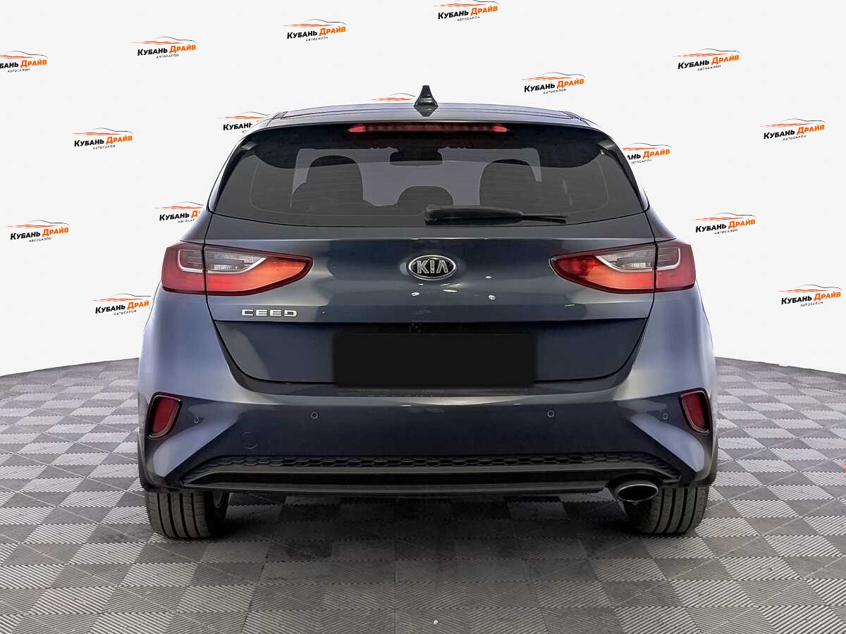 Kia Ceed 2020 года с пробегом. Фото: #5