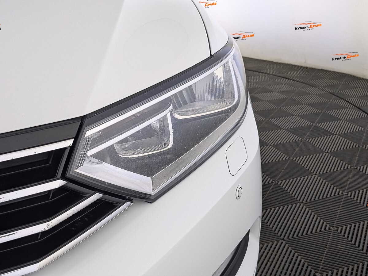 Volkswagen Passat 2017 года с пробегом. Фото: #10