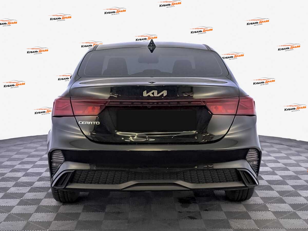 Kia Cerato 2022 года с пробегом. Фото: #5