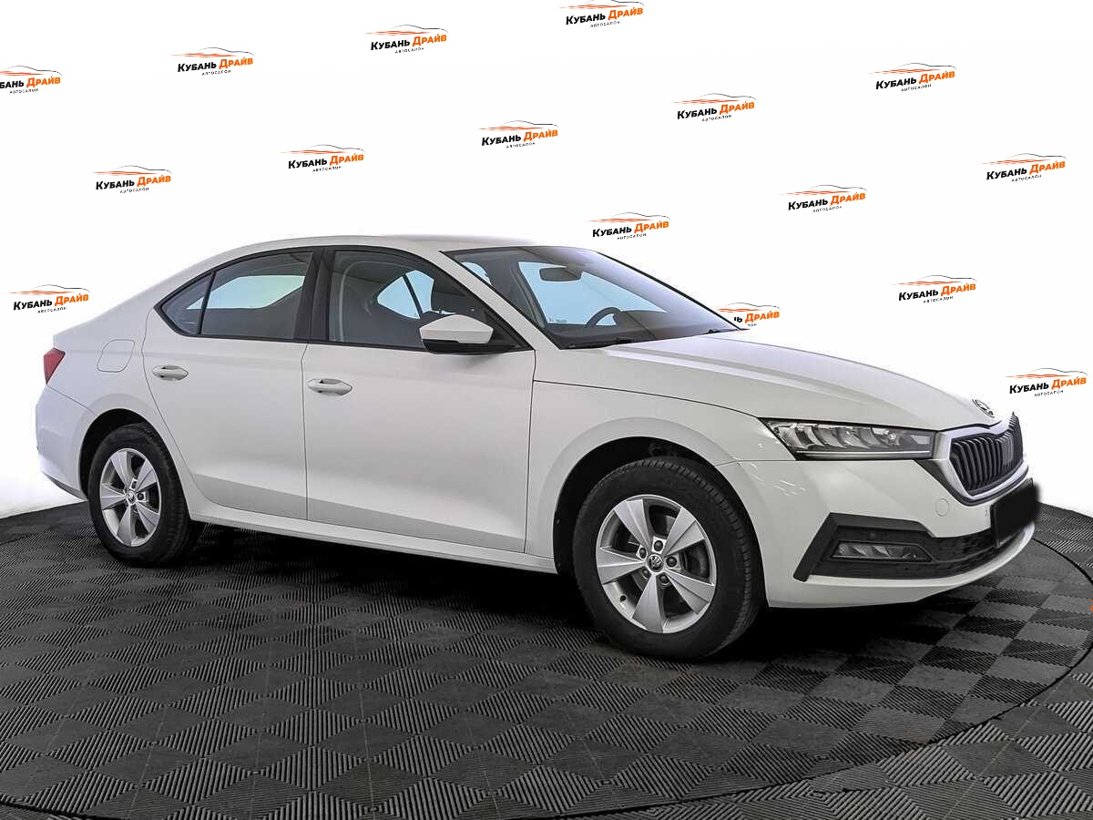 Skoda Octavia 2021 года с пробегом. Фото: #2