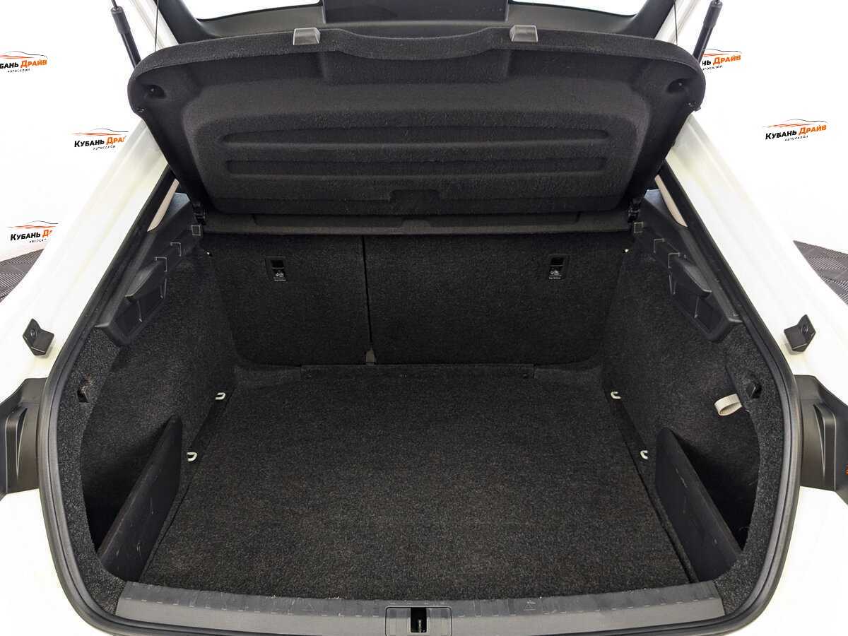 Skoda Octavia 2021 года с пробегом. Фото: #9