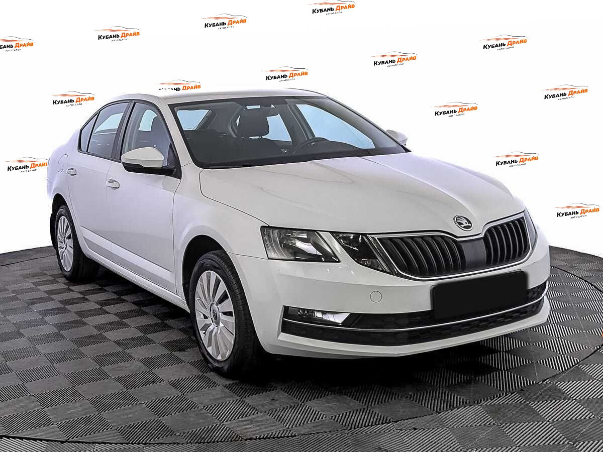 Skoda Octavia 2019 года с пробегом. Фото: #2
