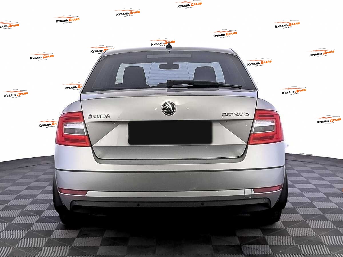 Skoda Octavia 2018 года с пробегом. Фото: #5