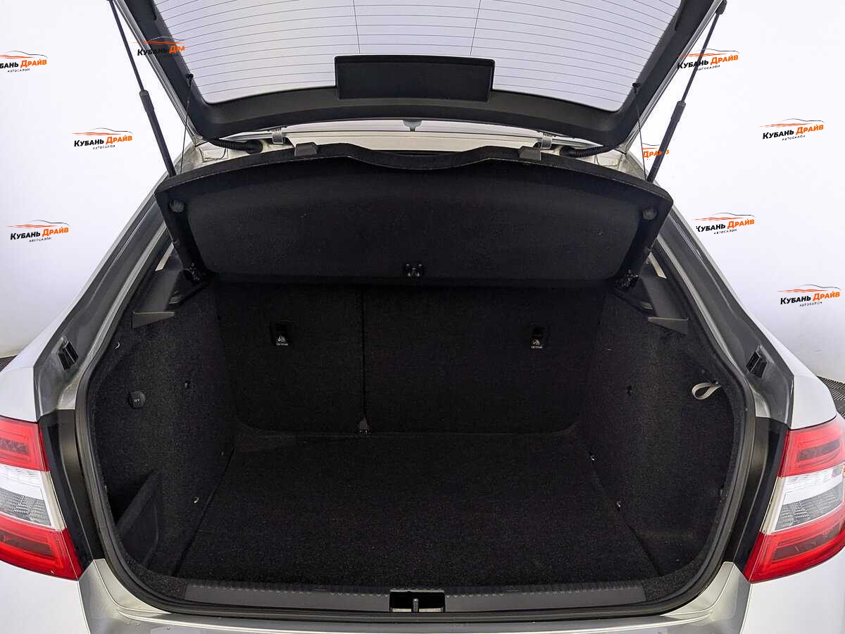 Skoda Octavia 2018 года с пробегом. Фото: #9