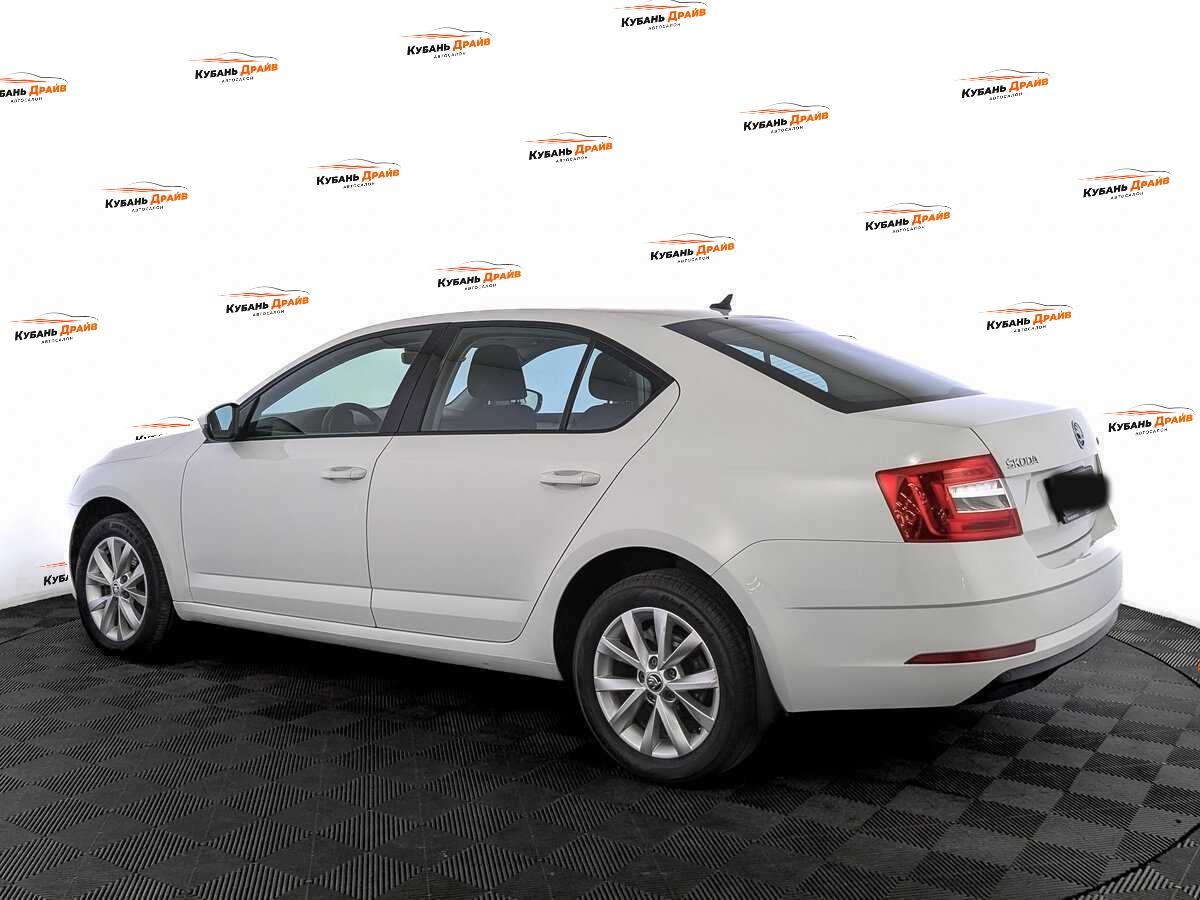Skoda Octavia 2017 года с пробегом. Фото: #6