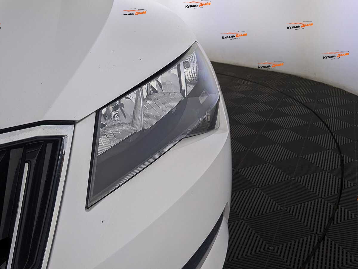Skoda Superb 2017 года с пробегом. Фото: #10