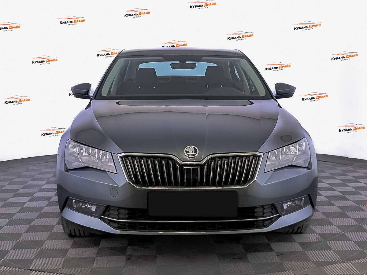 Skoda Superb 2018 года с пробегом. Фото: #1