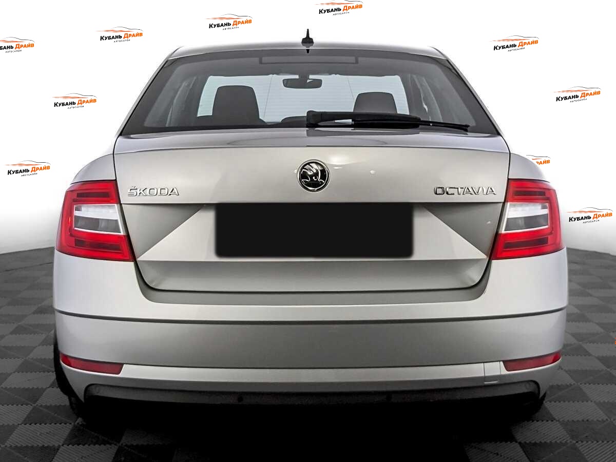 Skoda Octavia 2018 года с пробегом. Фото: #5