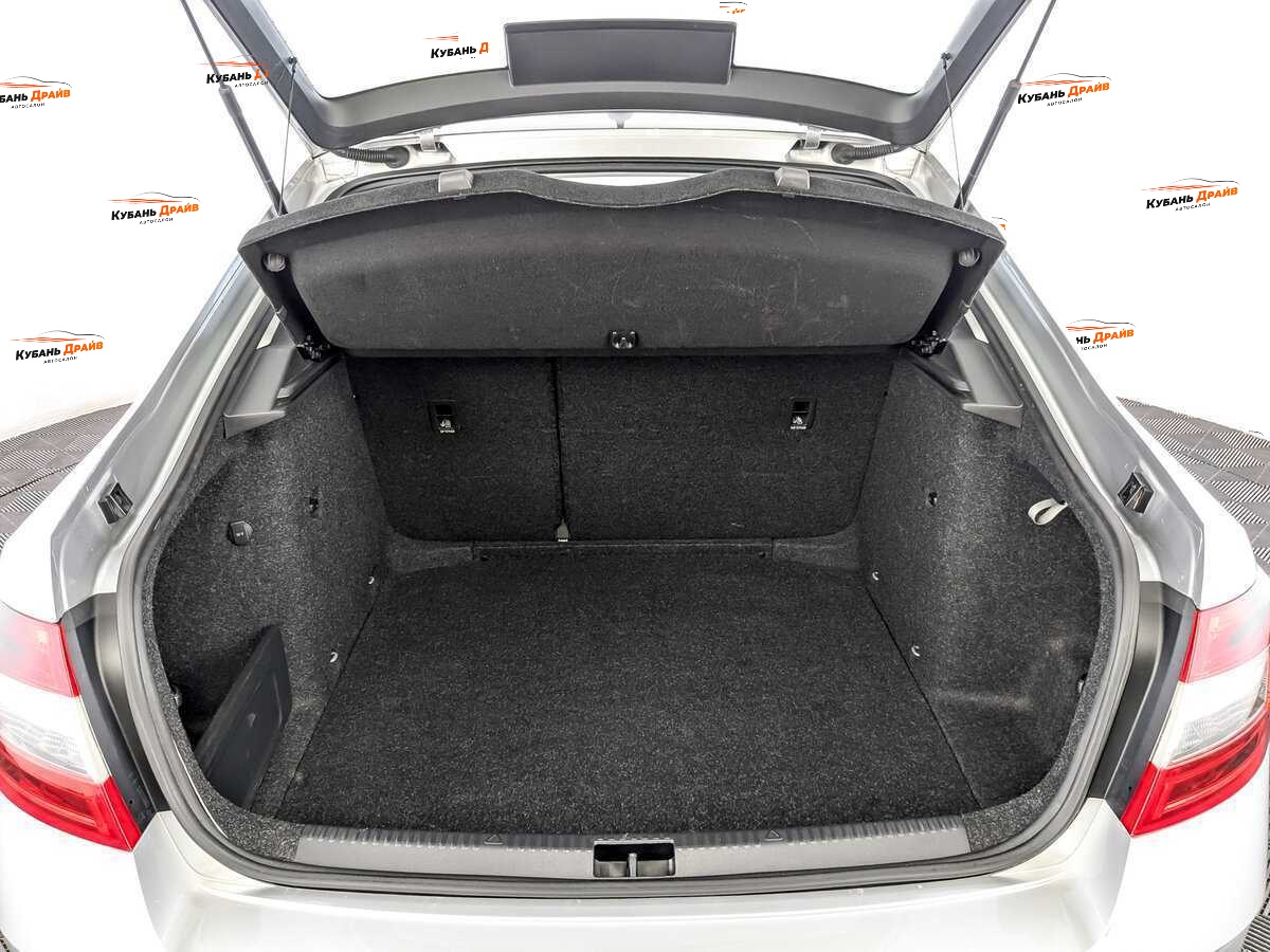 Skoda Octavia 2018 года с пробегом. Фото: #9