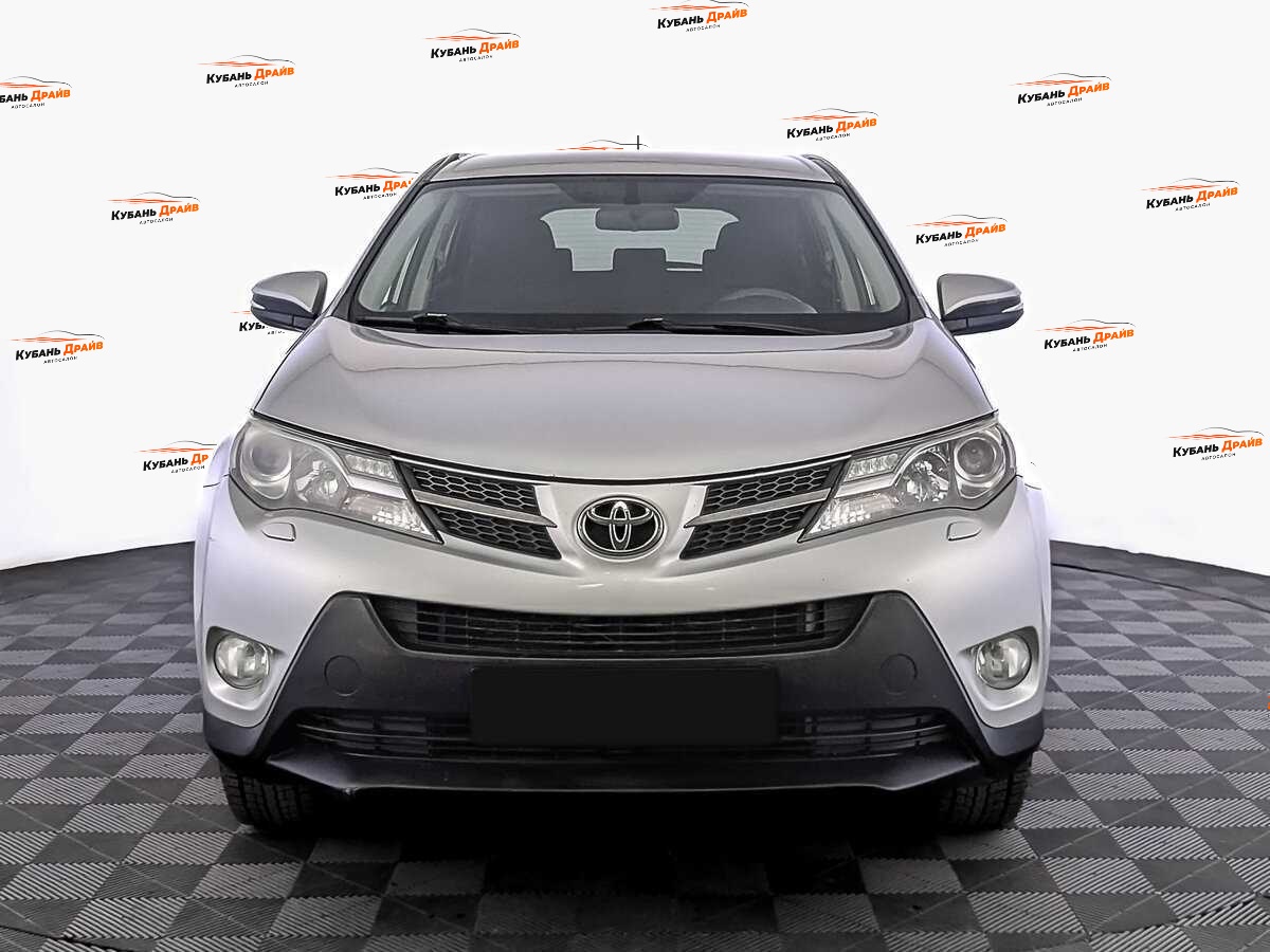 Toyota RAV4 2013 года с пробегом. Фото: #1
