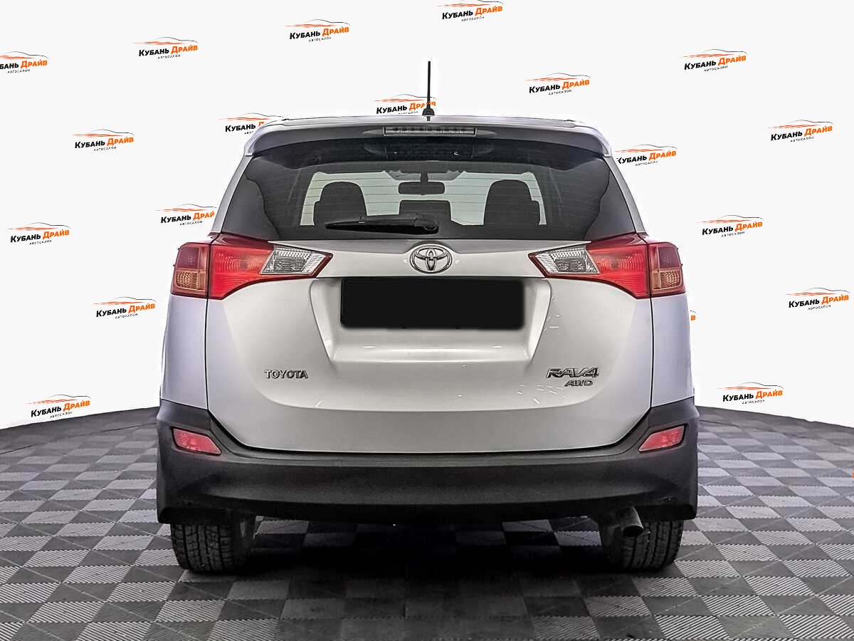 Toyota RAV4 2013 года с пробегом. Фото: #5