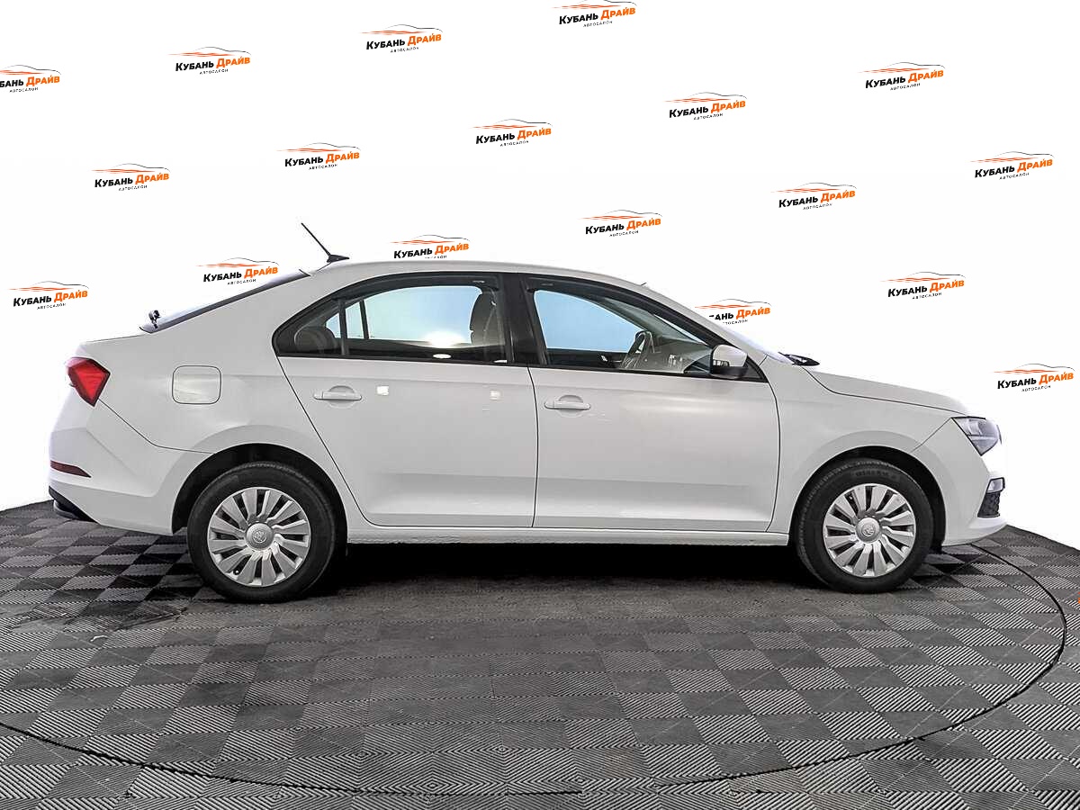 Skoda Rapid 2020 года с пробегом. Фото: #3