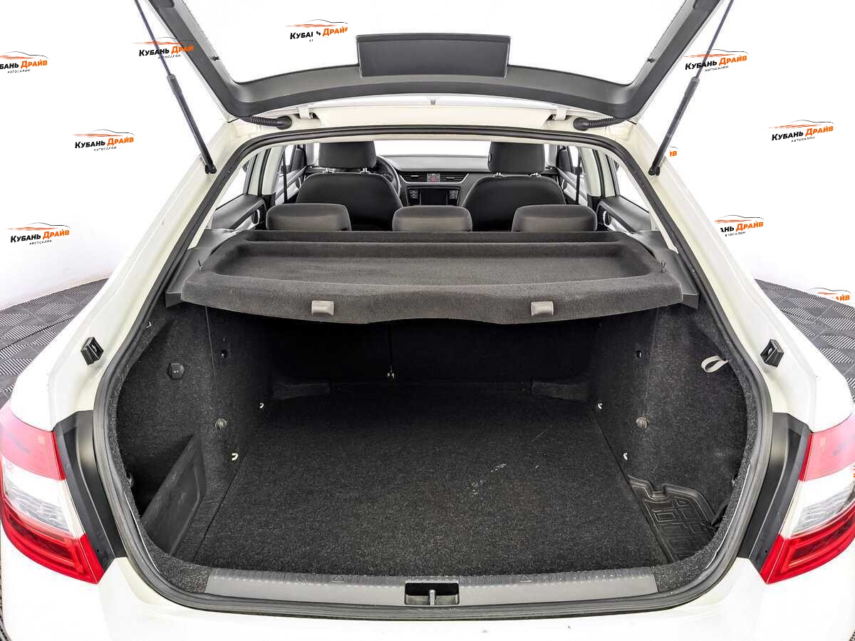 Skoda Octavia 2019 года с пробегом. Фото: #9