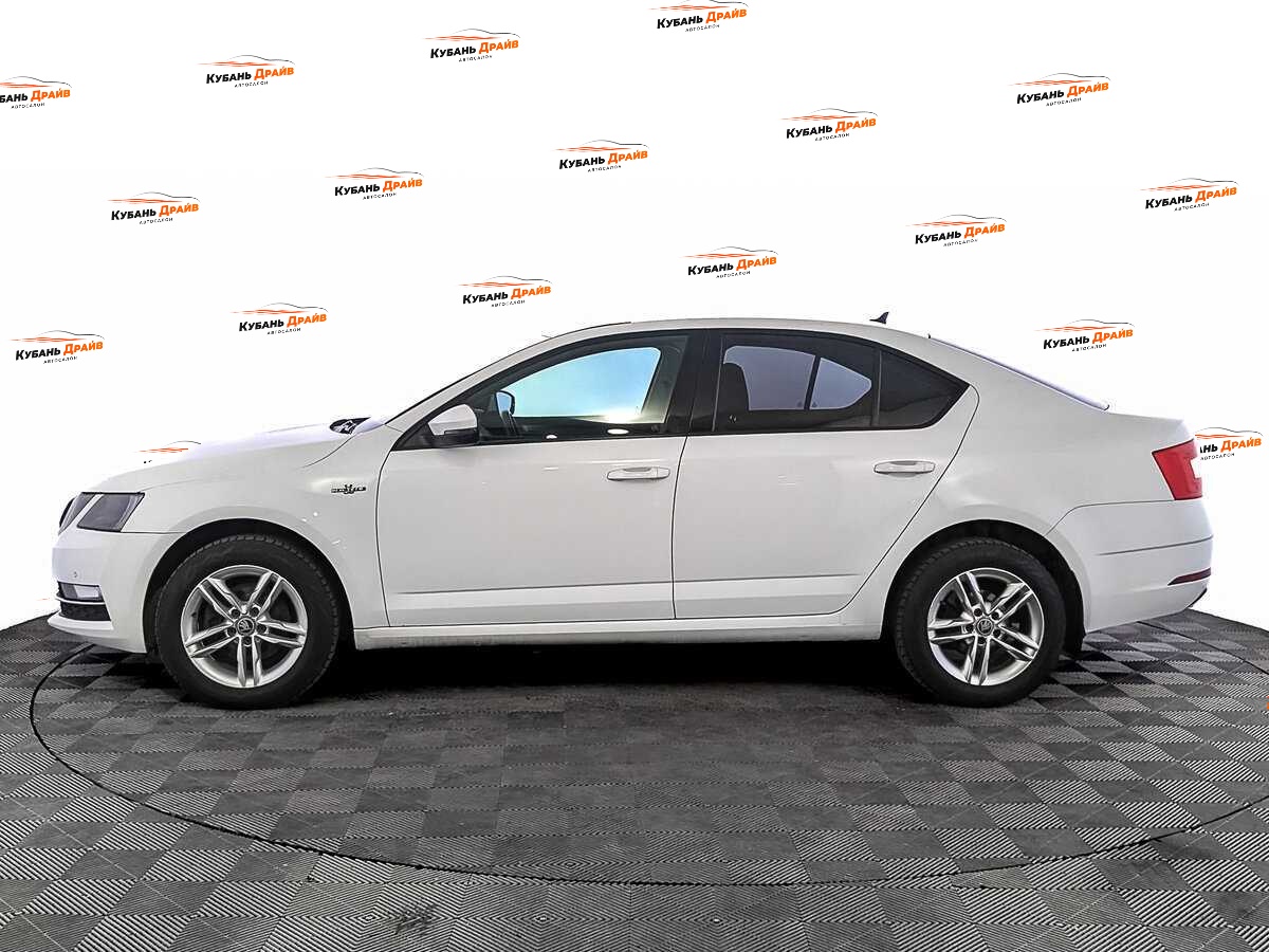 Skoda Octavia 2018 года с пробегом. Фото: #7