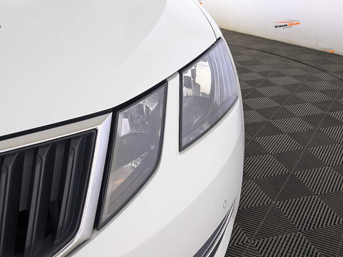 Skoda Octavia 2018 года с пробегом. Фото: #10