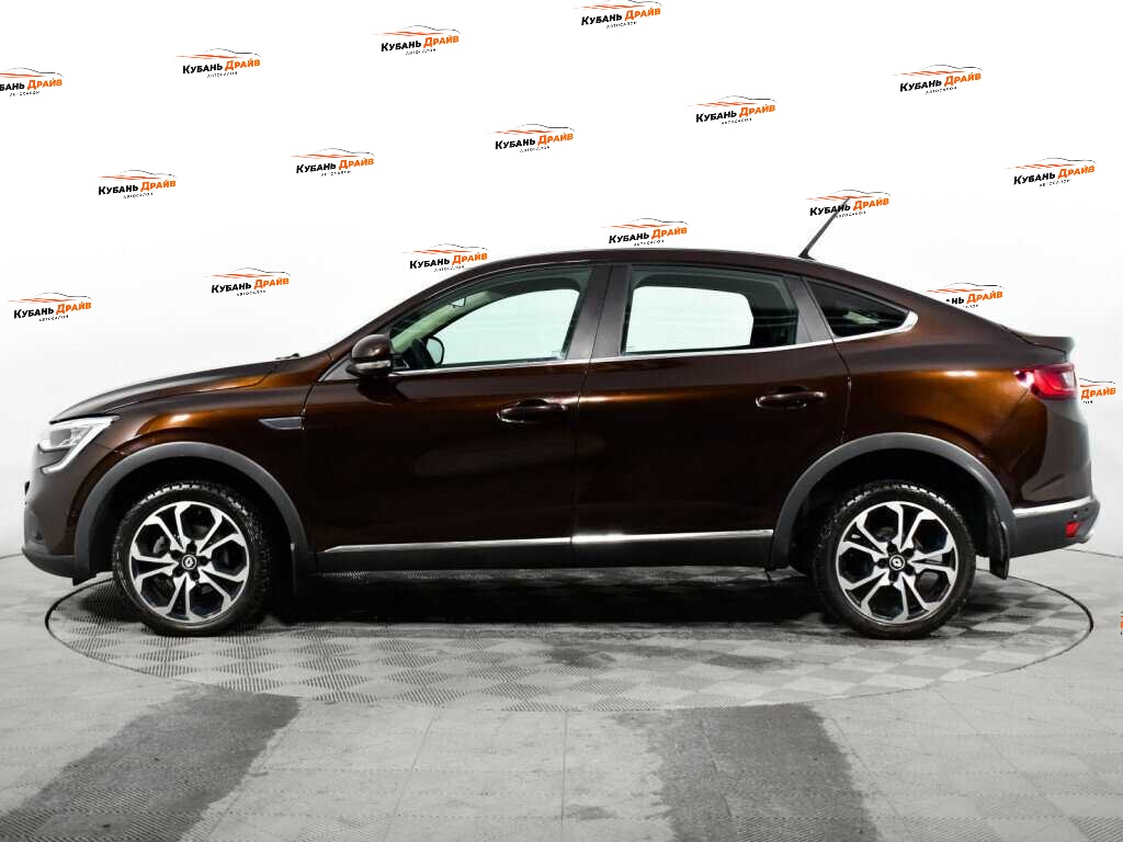 Renault Arkana 2019 года с пробегом. Фото: #7
