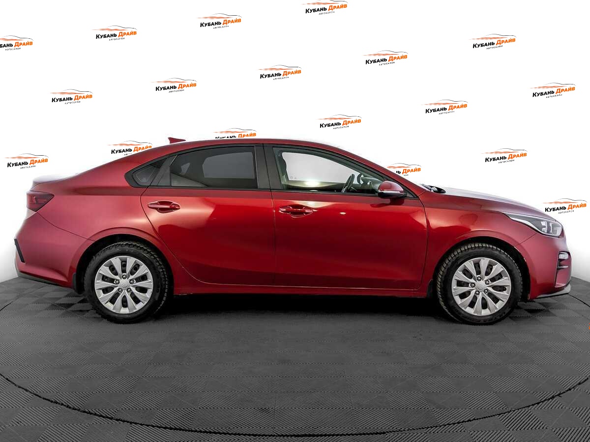 Kia Cerato 2020 года с пробегом. Фото: #3