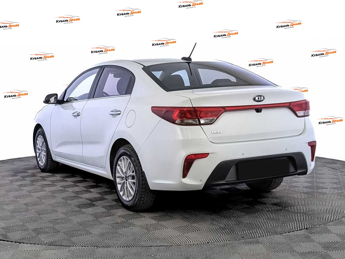 Kia Rio 2018 года с пробегом. Фото: #6