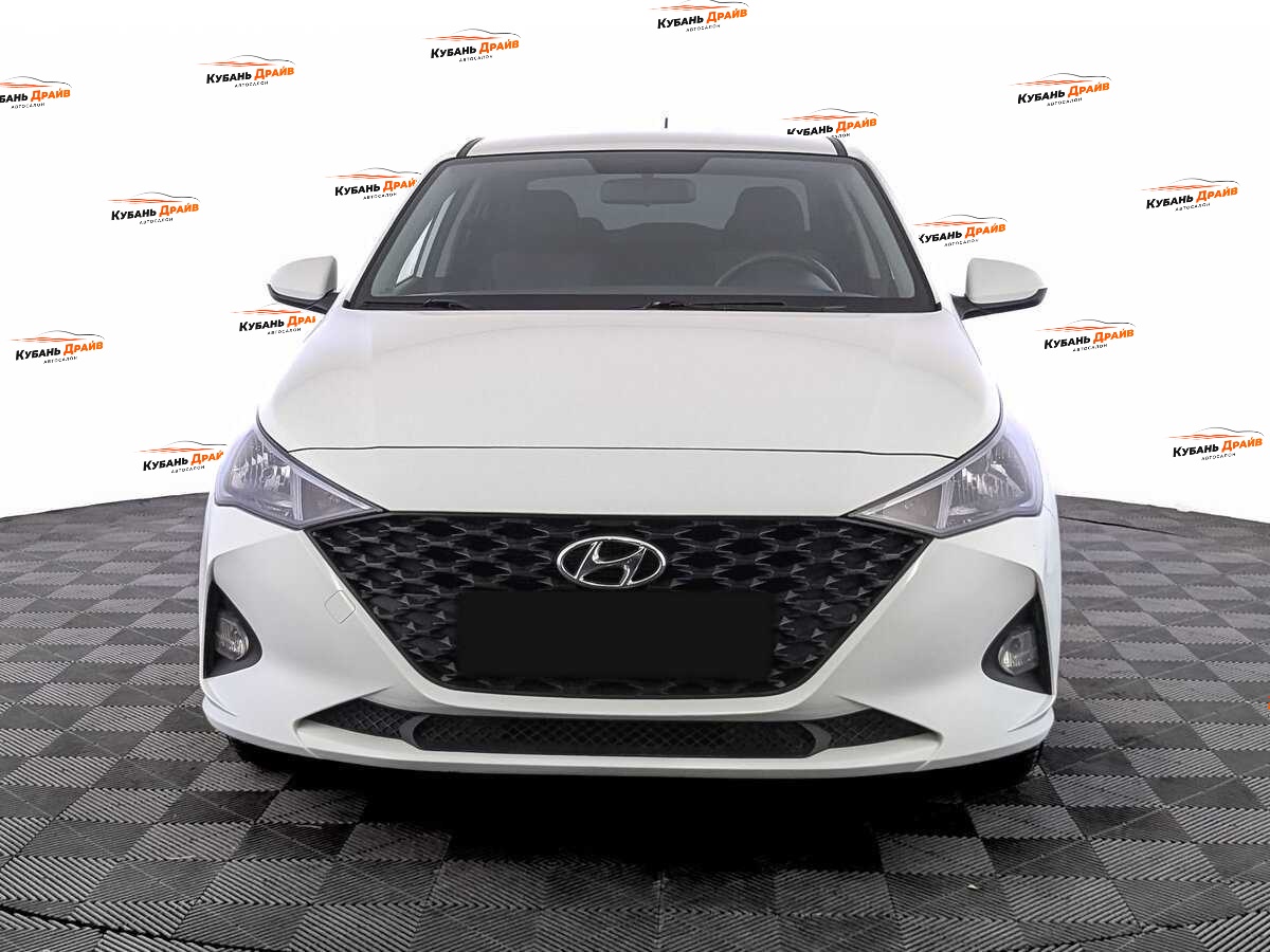 Hyundai Solaris 2020 года с пробегом. Фото: #1