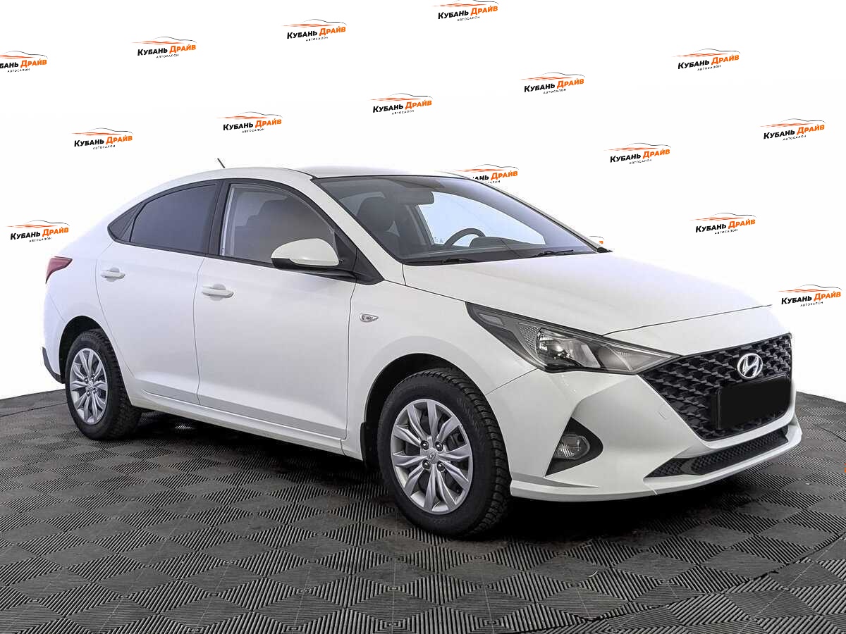 Hyundai Solaris 2020 года с пробегом. Фото: #2