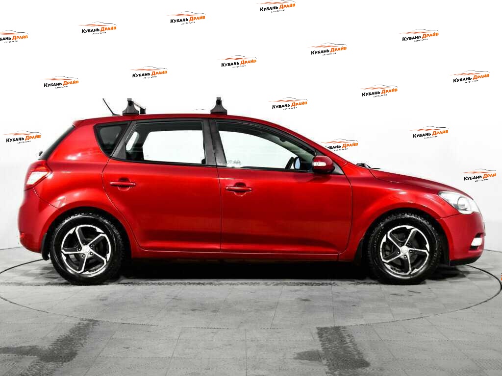 Kia Ceed 2012 года с пробегом. Фото: #3