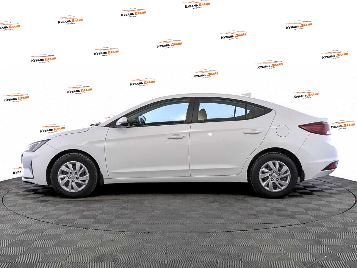 Hyundai Elantra 2019 года с пробегом. Фото: #7