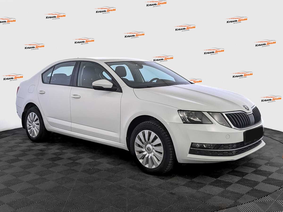 Skoda Octavia 2019 года с пробегом. Фото: #2