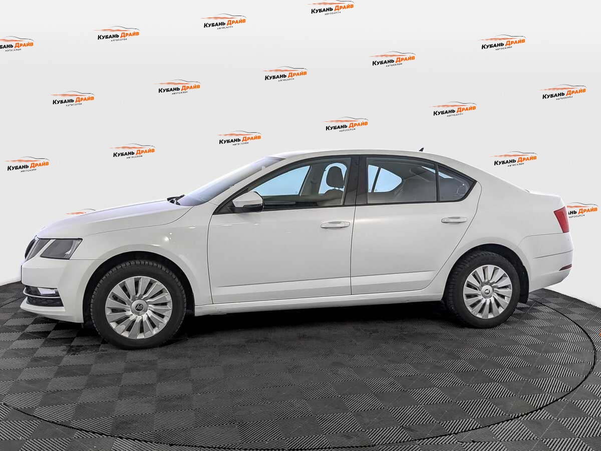 Skoda Octavia 2019 года с пробегом. Фото: #7