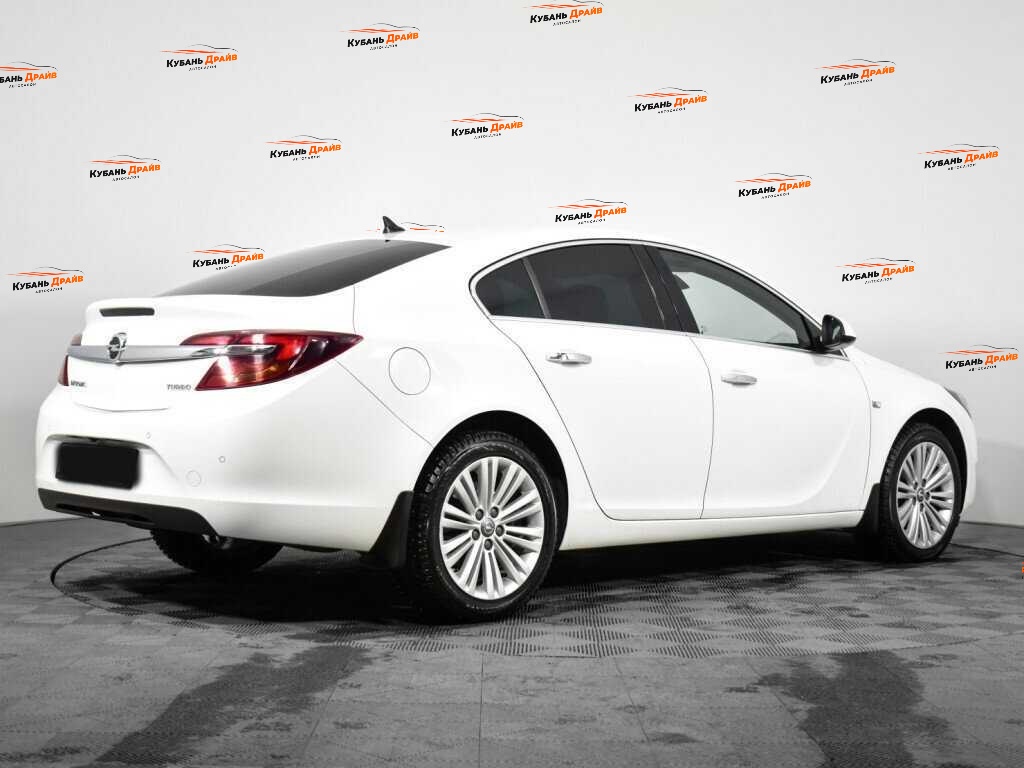 Opel Insignia 2014 года с пробегом. Фото: #4