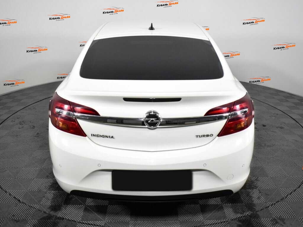 Opel Insignia 2014 года с пробегом. Фото: #9
