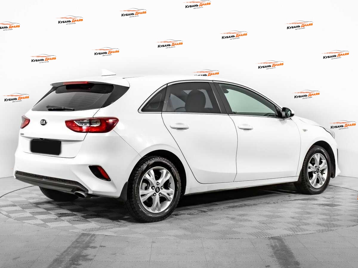 Kia Ceed 2019 года с пробегом. Фото: #4