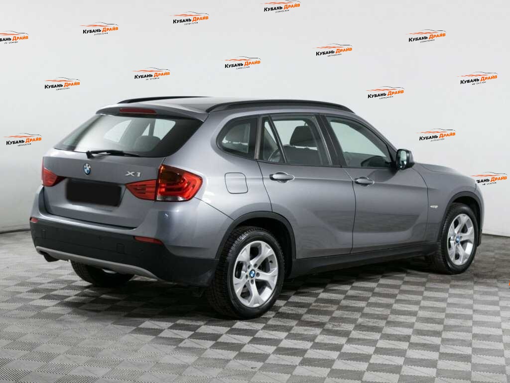 BMW X1 2012 года с пробегом. Фото: #3